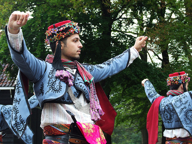 Zeybek & Harmandalı